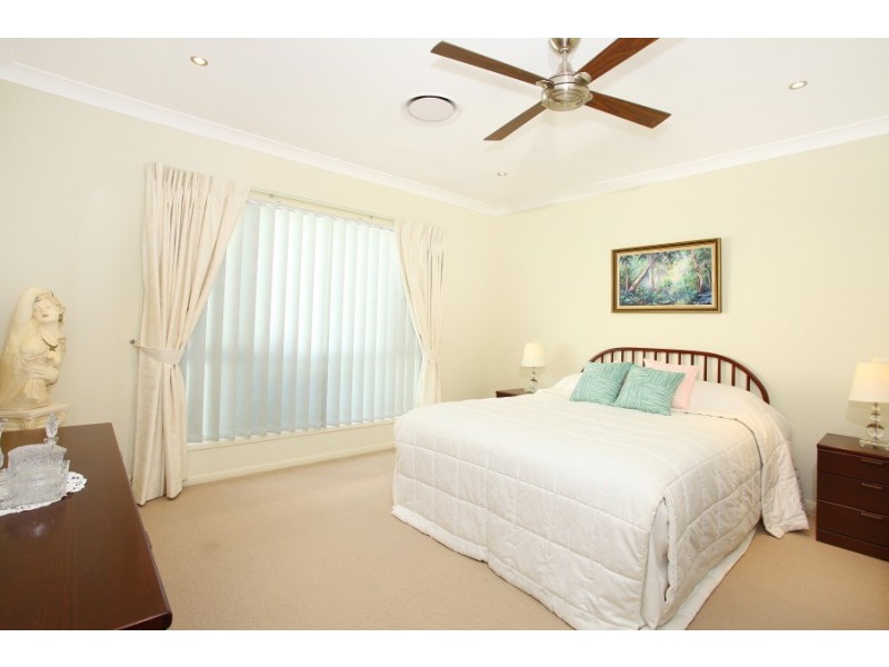 1/18 Heights Drive, Robina QLD 4226