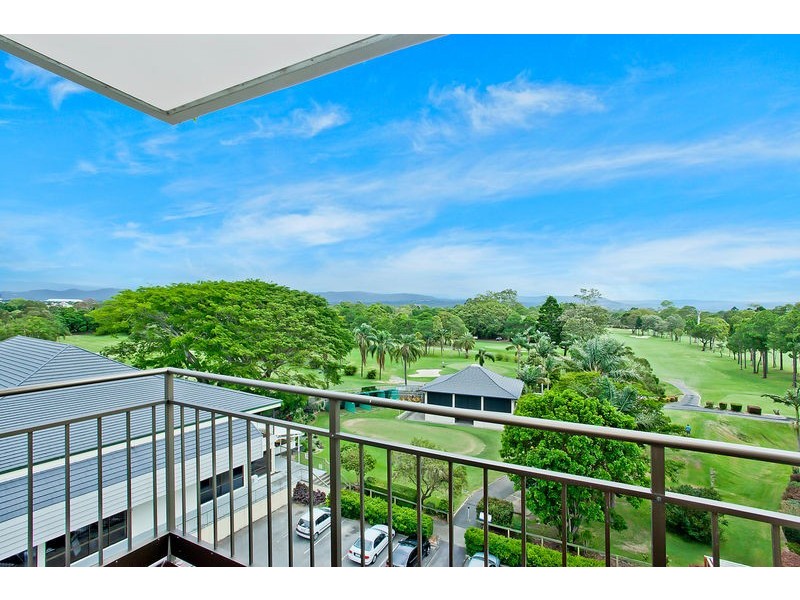 46 ‘Surfers Fairways’ 13/27 Fairway Drive, Clear Island Waters QLD 4226