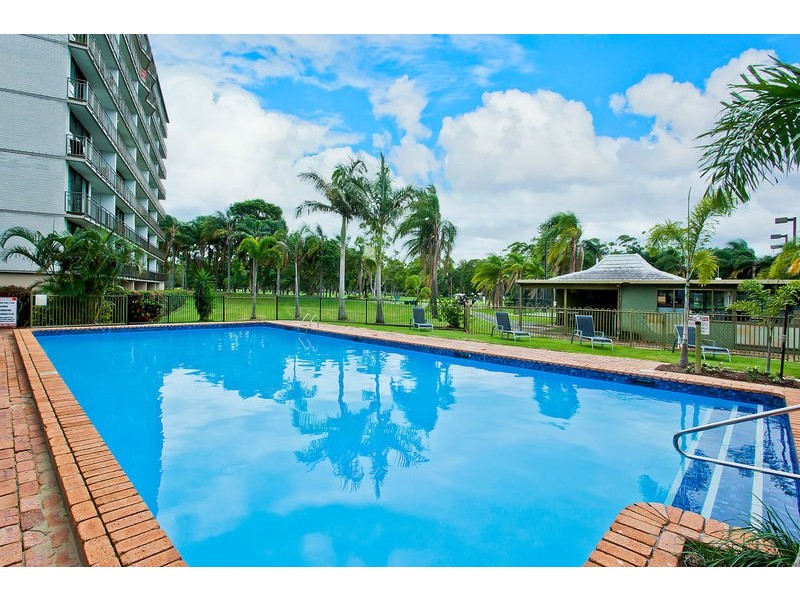 46 ‘Surfers Fairways’ 13/27 Fairway Drive, Clear Island Waters QLD 4226
