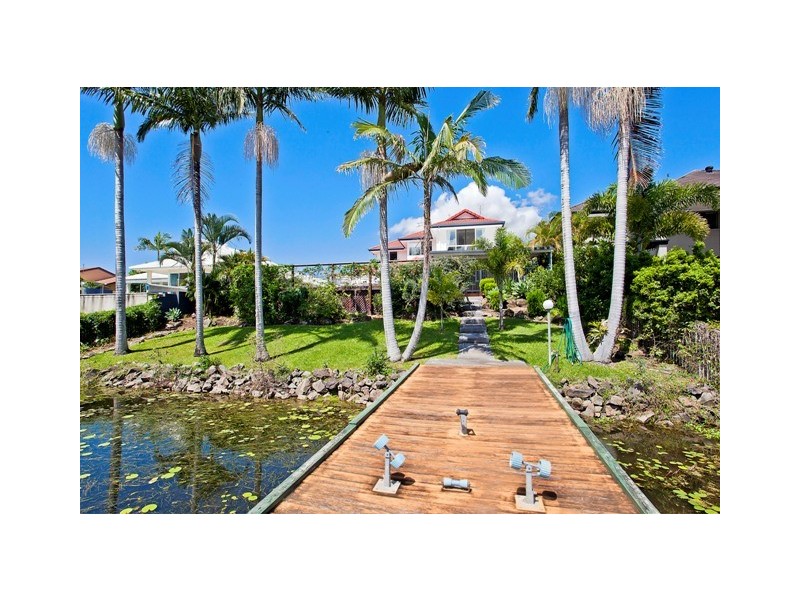 151 Santa Cruz Boulevard, Clear Island Waters QLD 4226