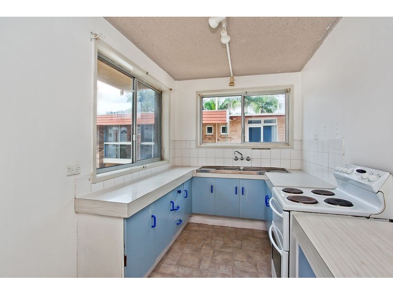 1/33 Watson Esplanade, Surfers Paradise QLD 4217