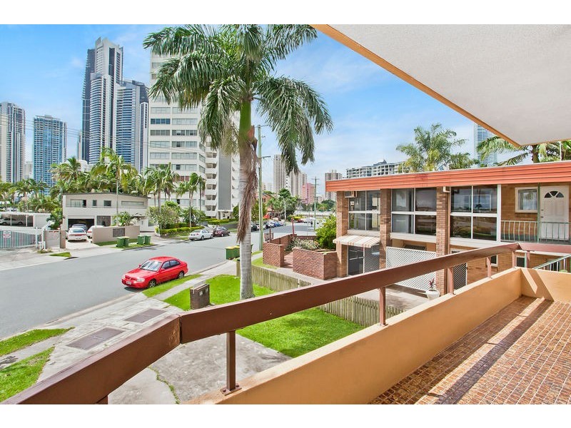1/33 Watson Esplanade, Surfers Paradise QLD 4217