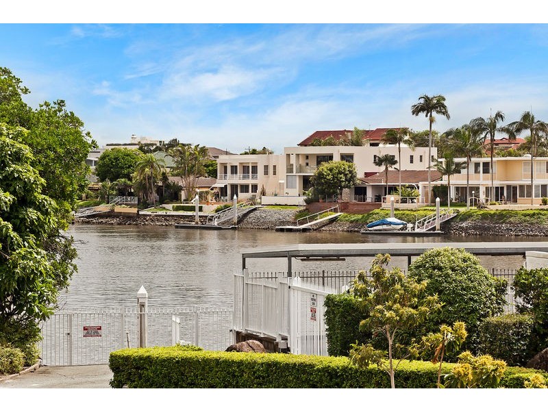 1/33 Watson Esplanade, Surfers Paradise QLD 4217