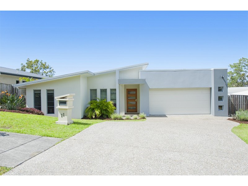 11 Skyburnett Street, Reedy Creek QLD 4227