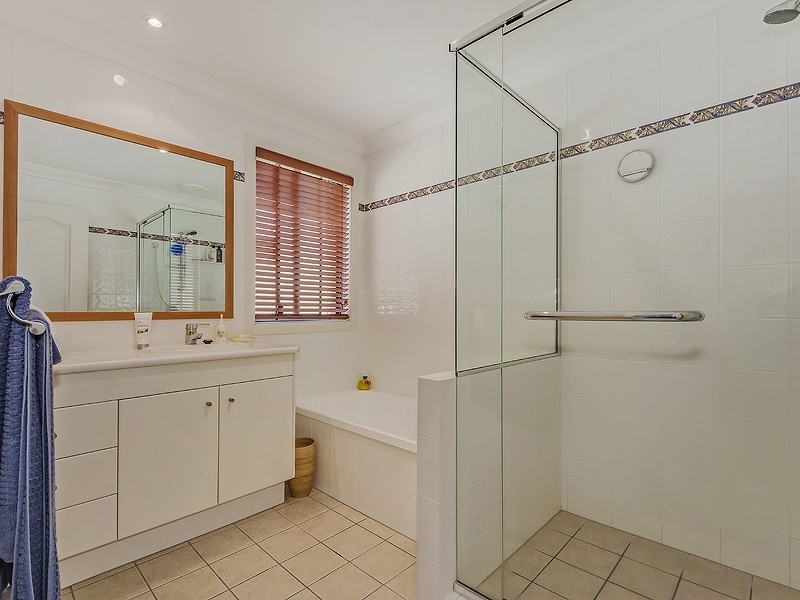 57 ‘Lake Hills’ 117 Palm Meadows Drive, Carrara QLD 4211