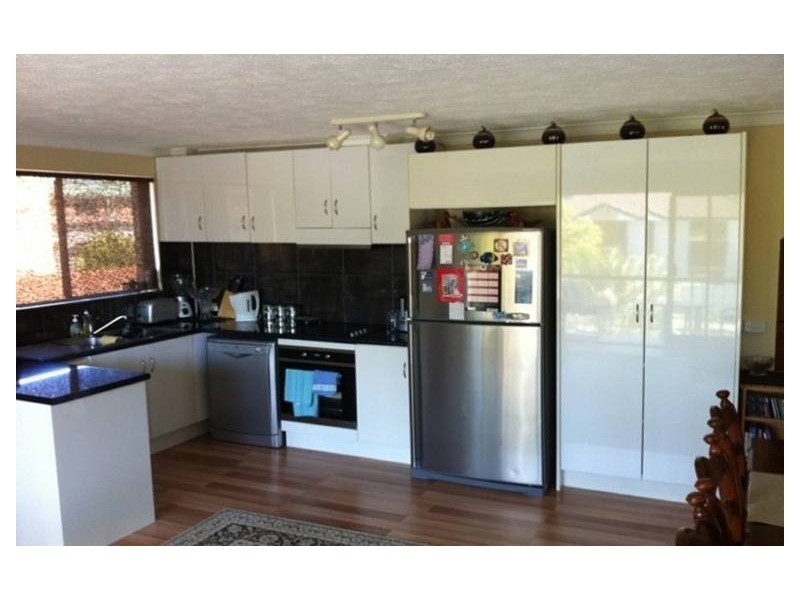 11 ‘Almeria’ 26 Stanhill Drive, Chevron Island QLD 4217