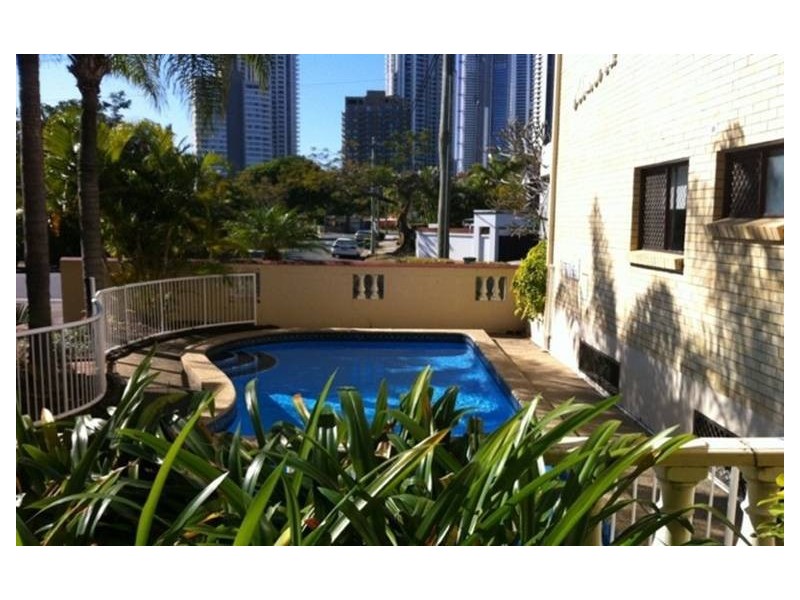 11 ‘Almeria’ 26 Stanhill Drive, Chevron Island QLD 4217