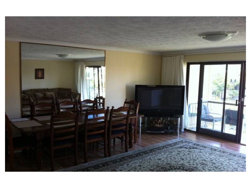 11 ‘Almeria’ 26 Stanhill Drive, Chevron Island QLD 4217