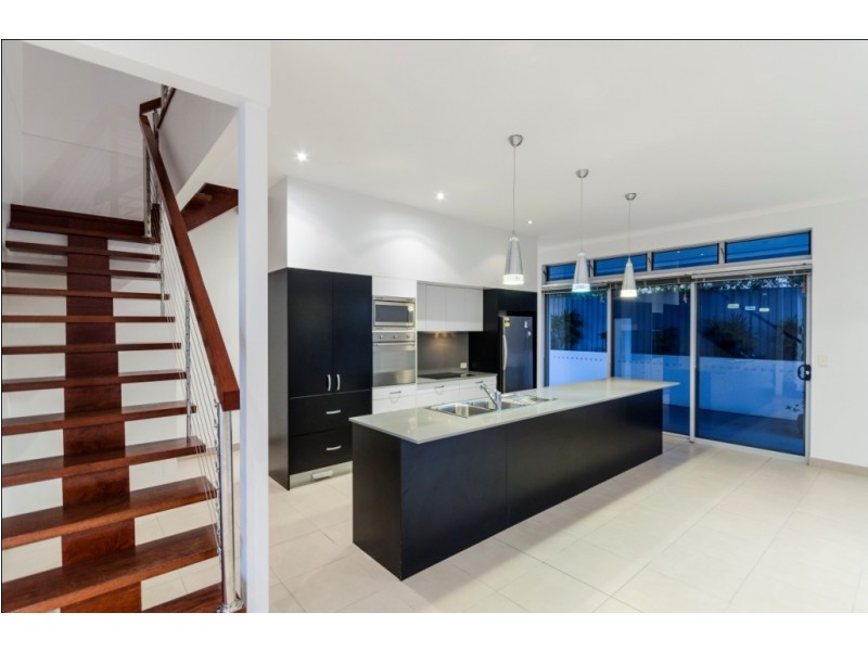 95 Bayswater Avenue, Varsity Lakes QLD 4227