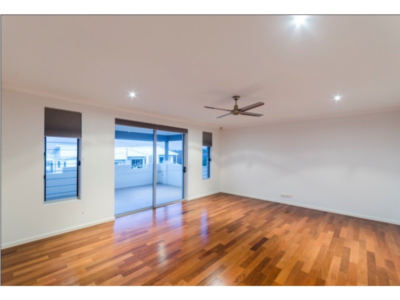 95 Bayswater Avenue, Varsity Lakes QLD 4227