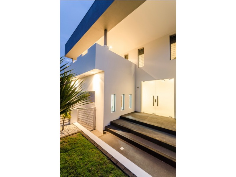 95 Bayswater Avenue, Varsity Lakes QLD 4227