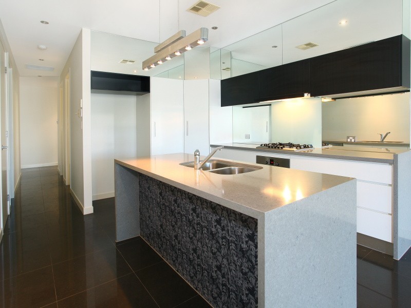 3/5021 Emerald Island Drive, Carrara QLD 4211