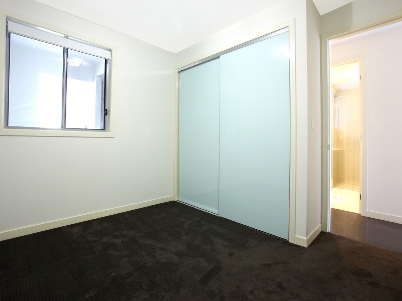 3/5021 Emerald Island Drive, Carrara QLD 4211