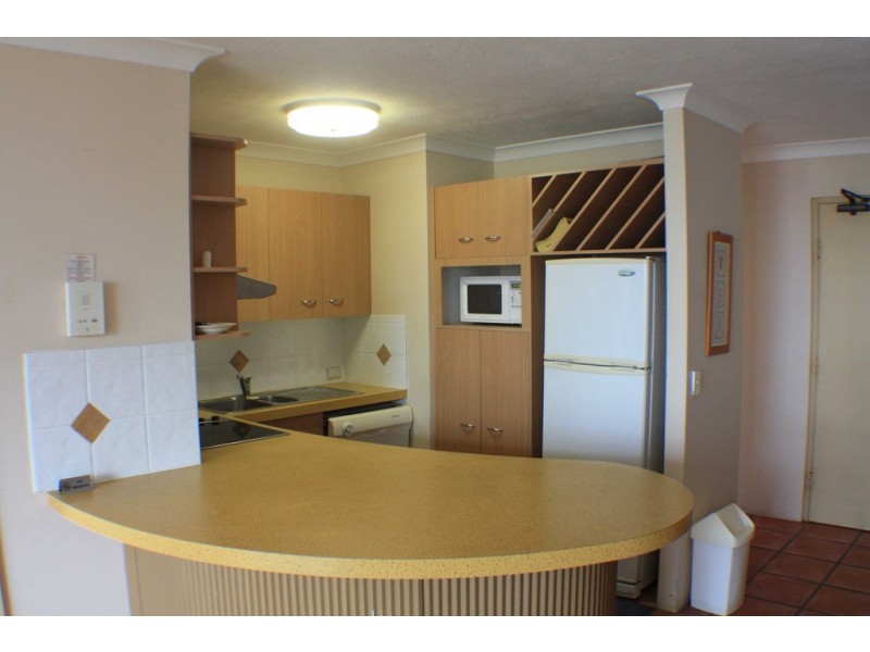 13/19 “Columbia Tower”. Fern St, Surfers Paradise QLD 4217