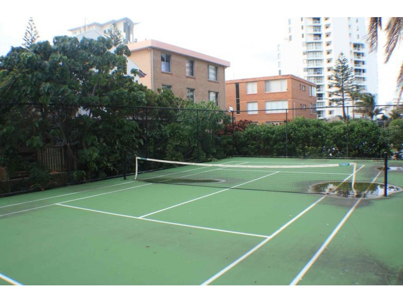 13/19 “Columbia Tower”. Fern St, Surfers Paradise QLD 4217