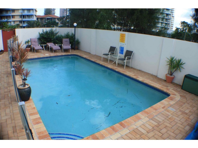 13/19 “Columbia Tower”. Fern St, Surfers Paradise QLD 4217
