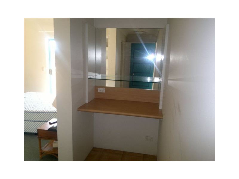 19/4-6 ‘Antigua’ Queensland Avenue, Broadbeach QLD 4218