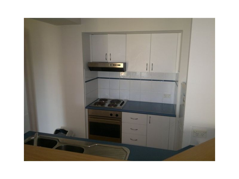 19/4-6 ‘Antigua’ Queensland Avenue, Broadbeach QLD 4218