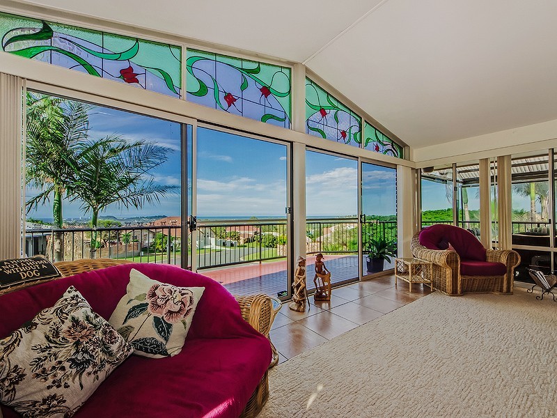 2 Karingal Avenue, Bilambil Heights NSW 2486