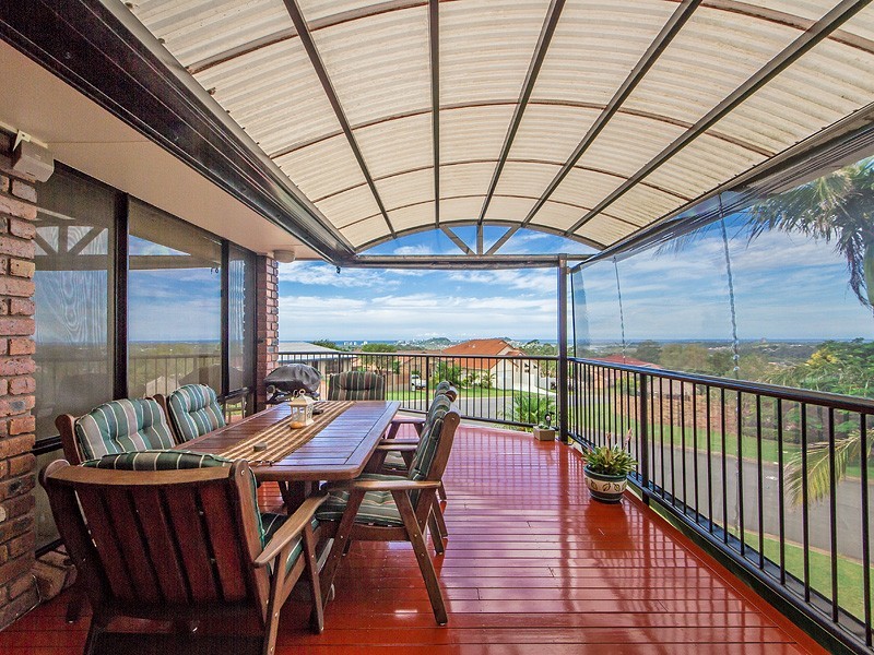 2 Karingal Avenue, Bilambil Heights NSW 2486