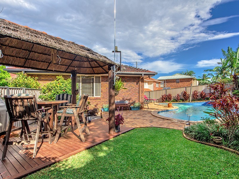 2 Karingal Avenue, Bilambil Heights NSW 2486