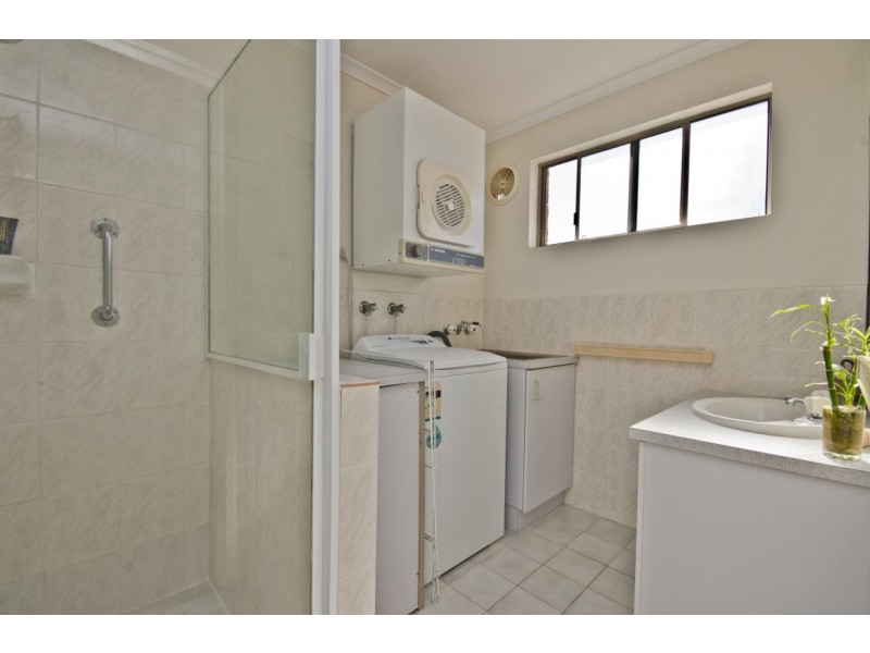 6 ‘Eton Lodge’ 10 Rolan Court, Palm Beach QLD 4221