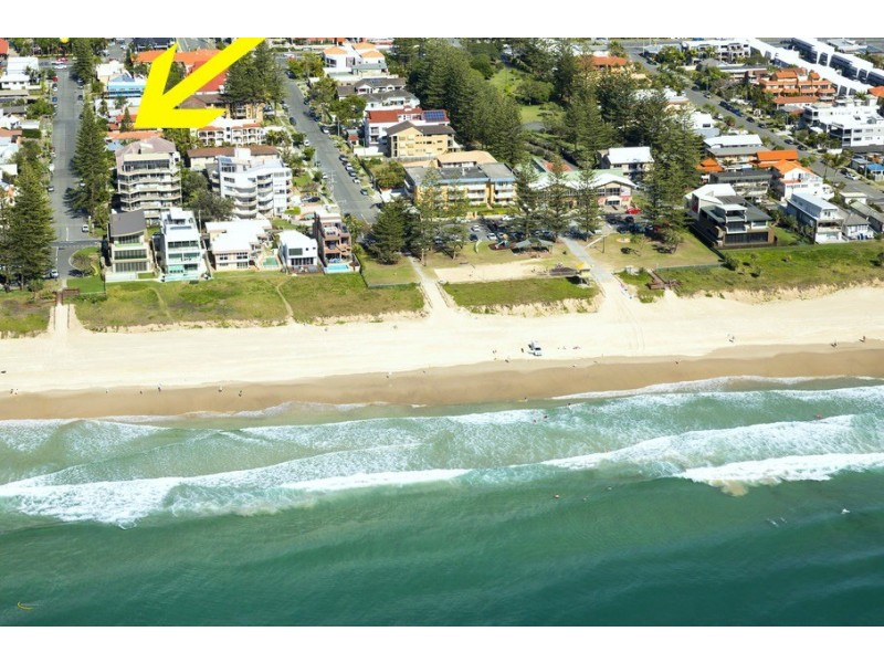 2/9 Francis Street, Mermaid Beach QLD 4218