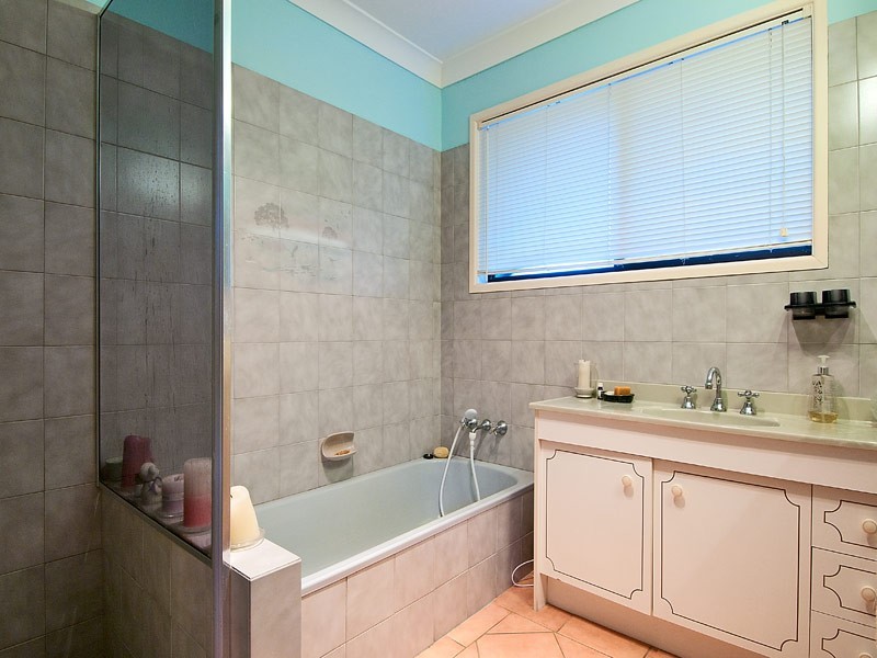 59 Volante Crescent, Mermaid Waters QLD 4218