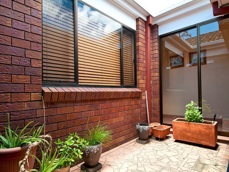 59 Volante Crescent, Mermaid Waters QLD 4218