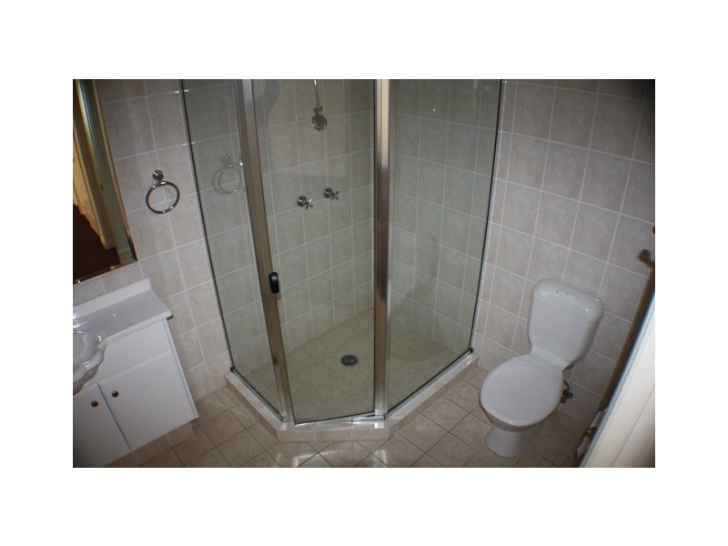 17 Cheval Court, Benowa Waters QLD 4217