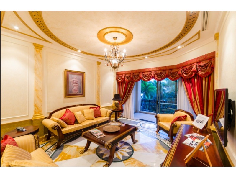 Condominium 60 Palazzo Versace, 94 Seaworld Drive, Main Beach QLD 4217