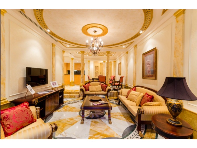 Condominium 60 Palazzo Versace, 94 Seaworld Drive, Main Beach QLD 4217