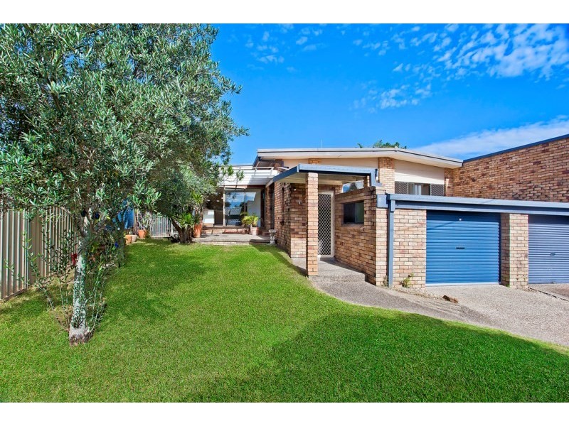 1/10 Craft Court, Miami QLD 4220