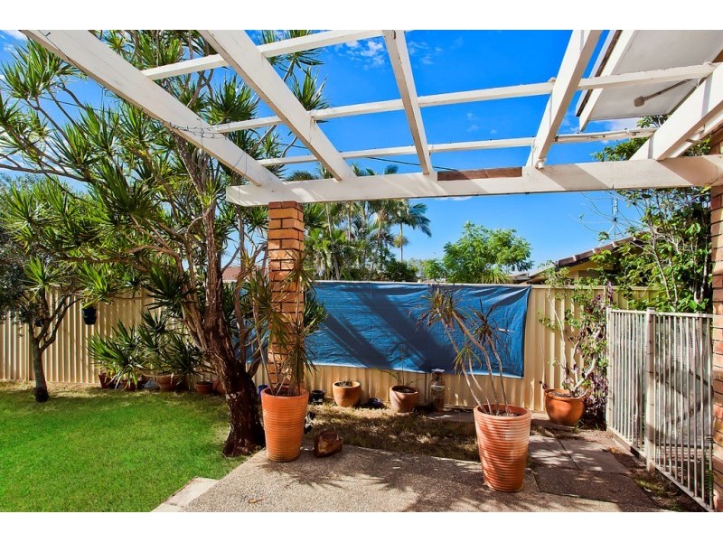 1/10 Craft Court, Miami QLD 4220