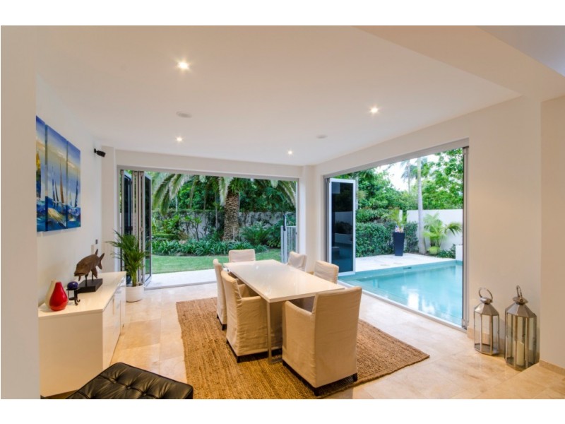 3 Marseille Estate, 17 Marseille Court, Sorrento QLD 4217