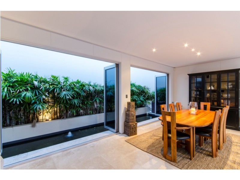 3 Marseille Estate, 17 Marseille Court, Sorrento QLD 4217