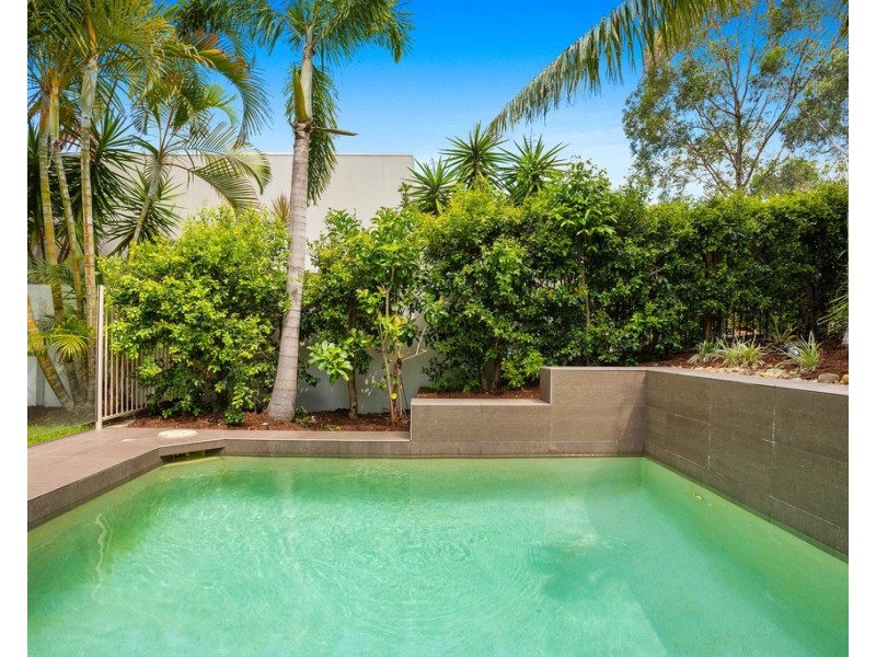 6008B The Boulevard, Benowa QLD 4217