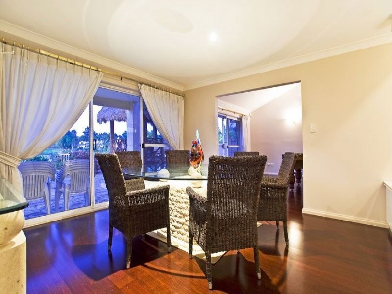 83 Cabana Boulevard, Benowa Waters QLD 4217