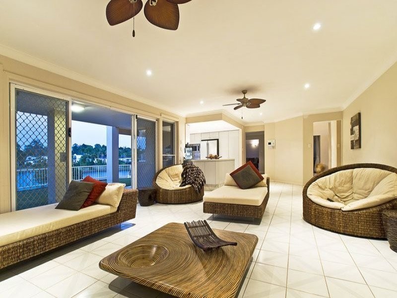 83 Cabana Boulevard, Benowa Waters QLD 4217