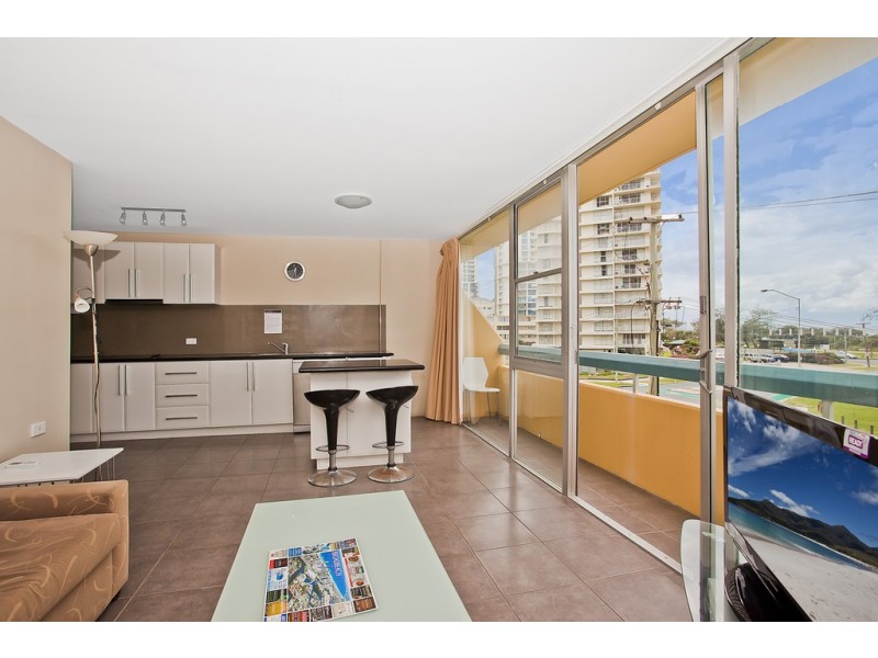 306 ‘Hi Ho’ 2 Queensland Avenue, Broadbeach QLD 4218