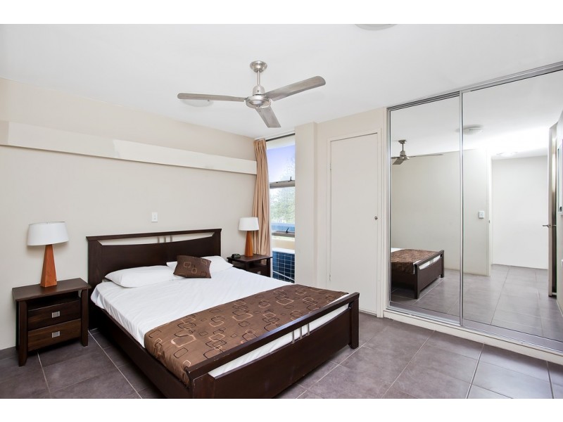 306 ‘Hi Ho’ 2 Queensland Avenue, Broadbeach QLD 4218