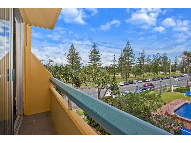 306 ‘Hi Ho’ 2 Queensland Avenue, Broadbeach QLD 4218