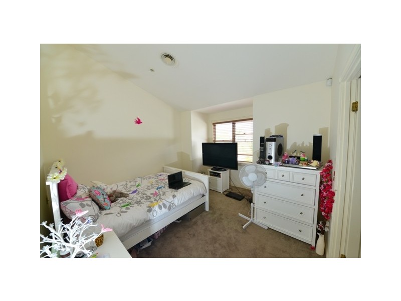 13 ‘Raffles’ 103 Salerno Street, Isle Of Capri QLD 4217