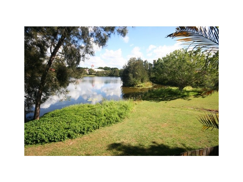 64 ‘The Lakes At Island Quay’ 7-9 Santa Cruz Blvd, Clear Island Waters QLD 4226