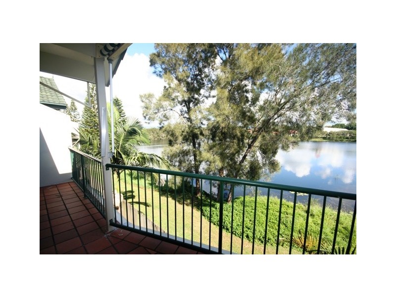 64 ‘The Lakes At Island Quay’ 7-9 Santa Cruz Blvd, Clear Island Waters QLD 4226