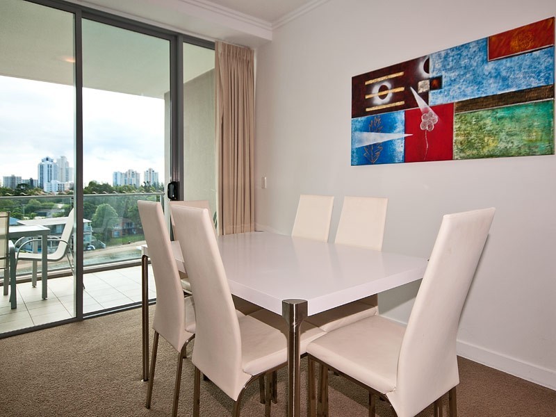 2501 ‘Freshwater Point’ 33 TE Peters Drive, Broadbeach QLD 4218