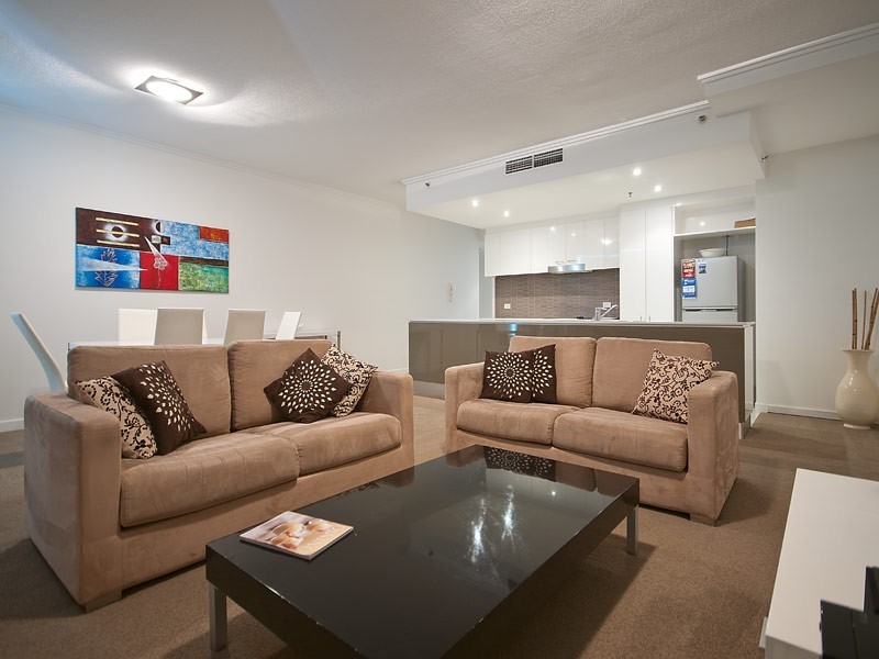 2501 ‘Freshwater Point’ 33 TE Peters Drive, Broadbeach QLD 4218