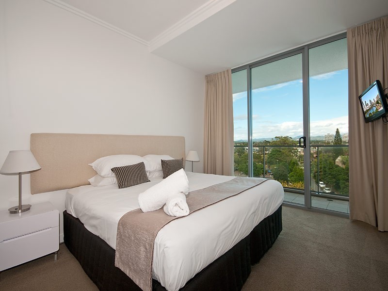 2501 ‘Freshwater Point’ 33 TE Peters Drive, Broadbeach QLD 4218