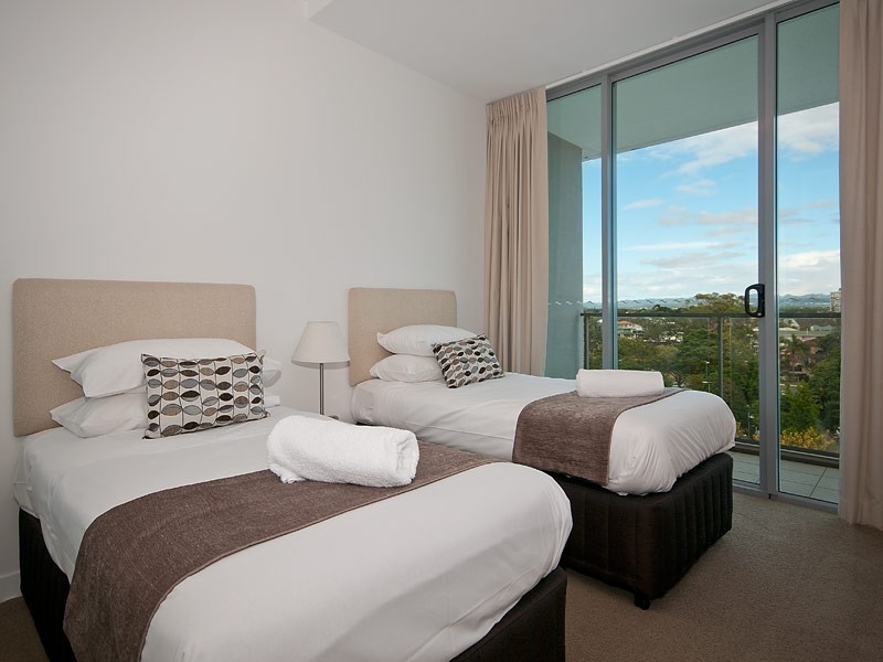 2501 ‘Freshwater Point’ 33 TE Peters Drive, Broadbeach QLD 4218