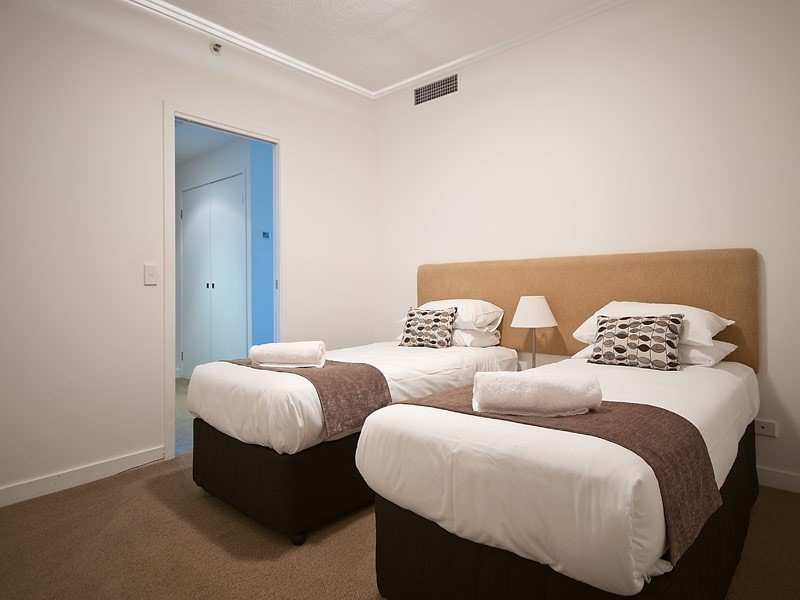 2501 ‘Freshwater Point’ 33 TE Peters Drive, Broadbeach QLD 4218